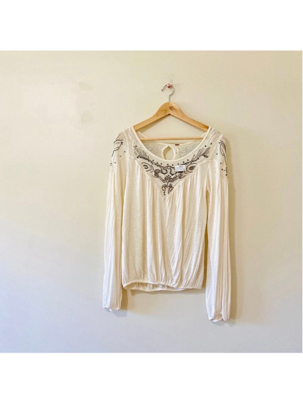 Women's Free People Yummy Slub Ivory Cream Embellished Top Size Medium